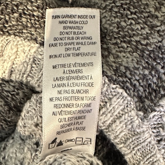 🌸Ricki's Black and Gray Striped Sweater - Picture 5 of 5